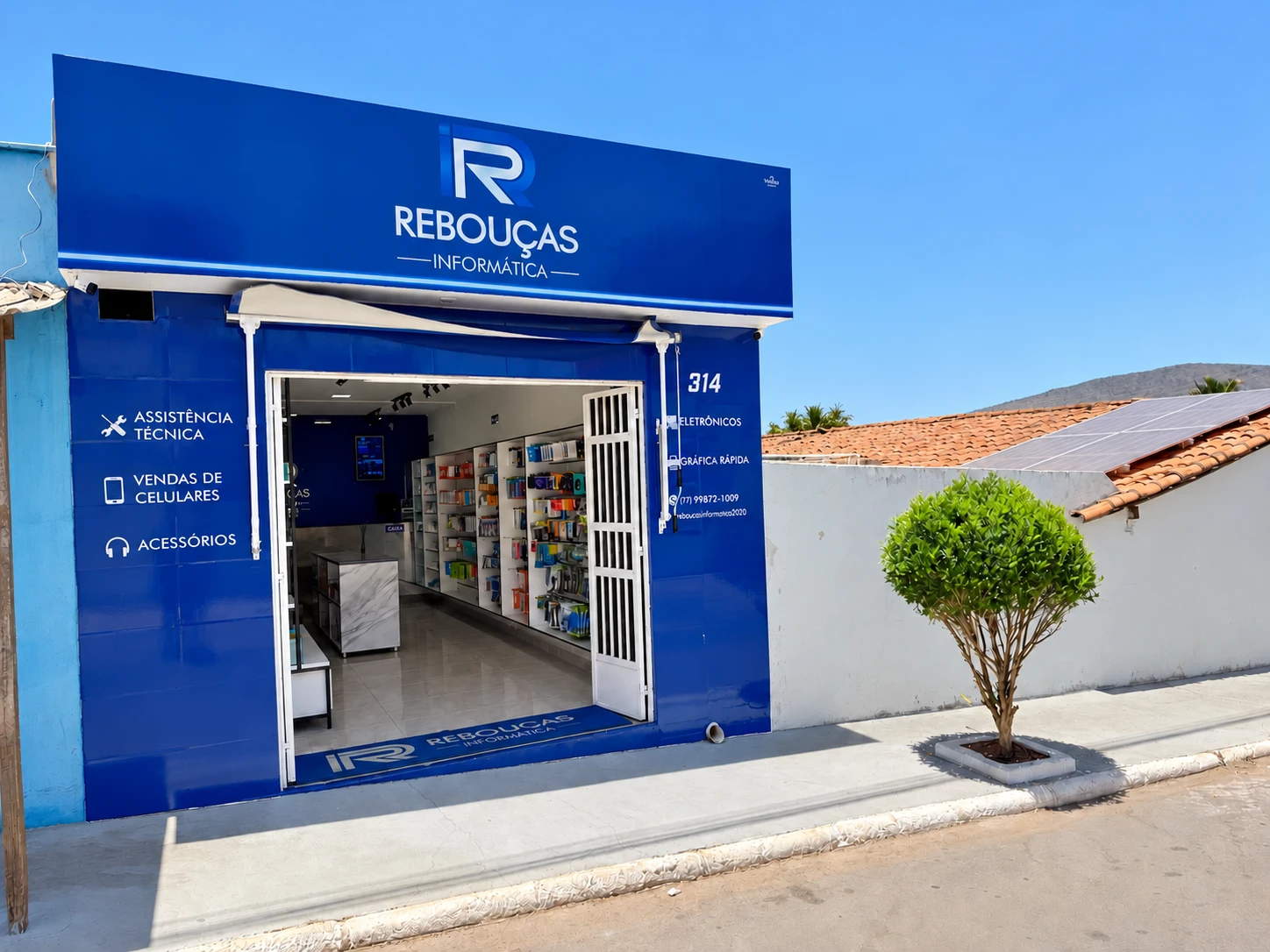 Fachada da Rebouças Informática na Rua São Gonçalo, número 314